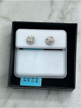 🆕 Moissanite, sterling, halo setting sterling silver earrings $499 retail value